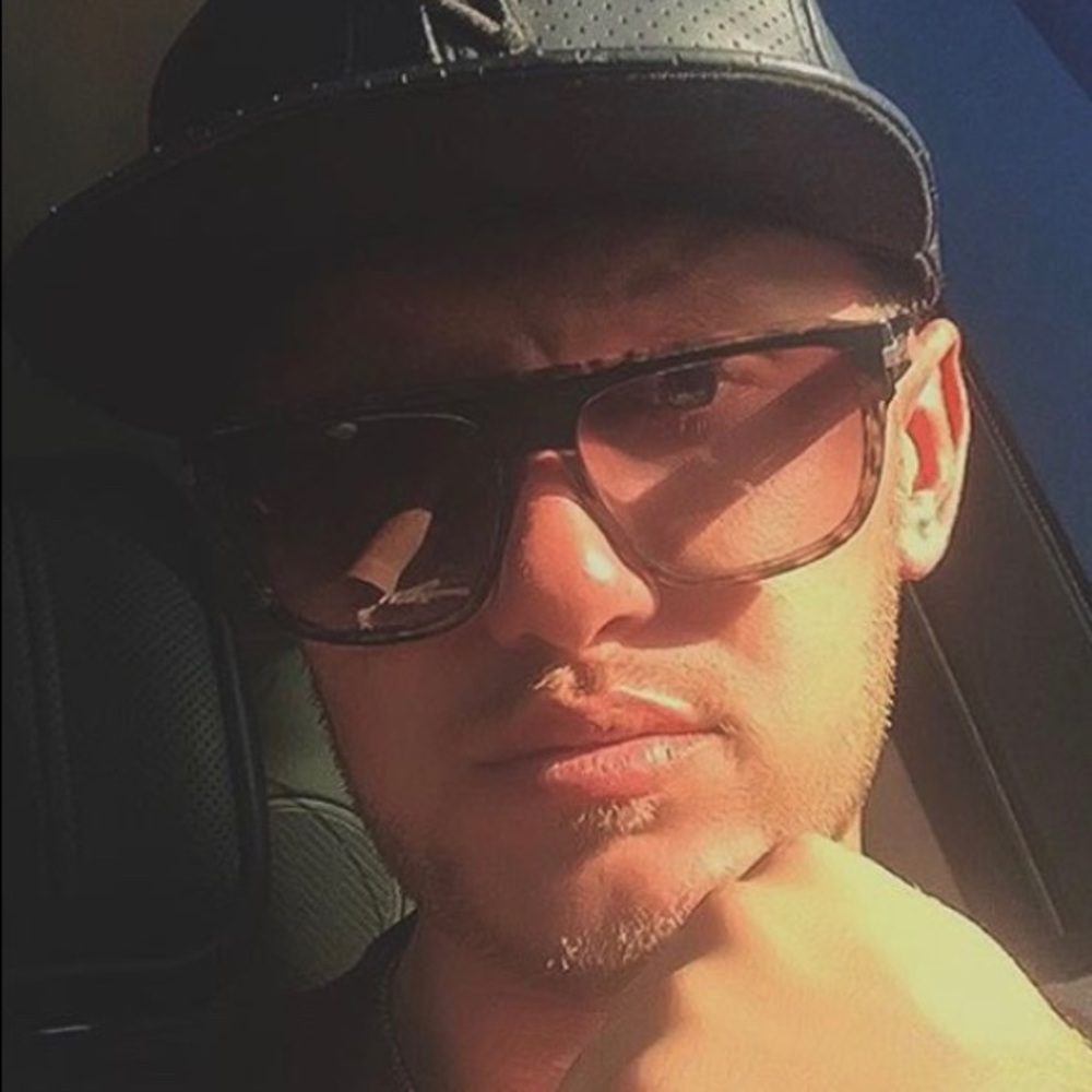 Meet your Posher, Pablo